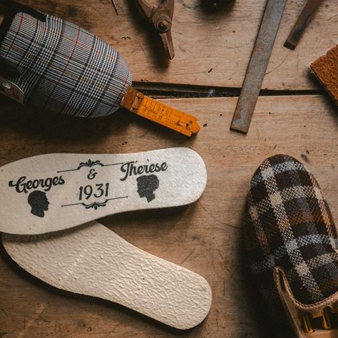 Chausson écossais Georges et Thérèse 1931. Chausson écossais beige doublure pure laine vierge de la gamme Georges et Thérèse 1931.